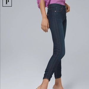 PETITE HIGH-RISE SCULPT FIT RUCHED-HEM CROP JEANS